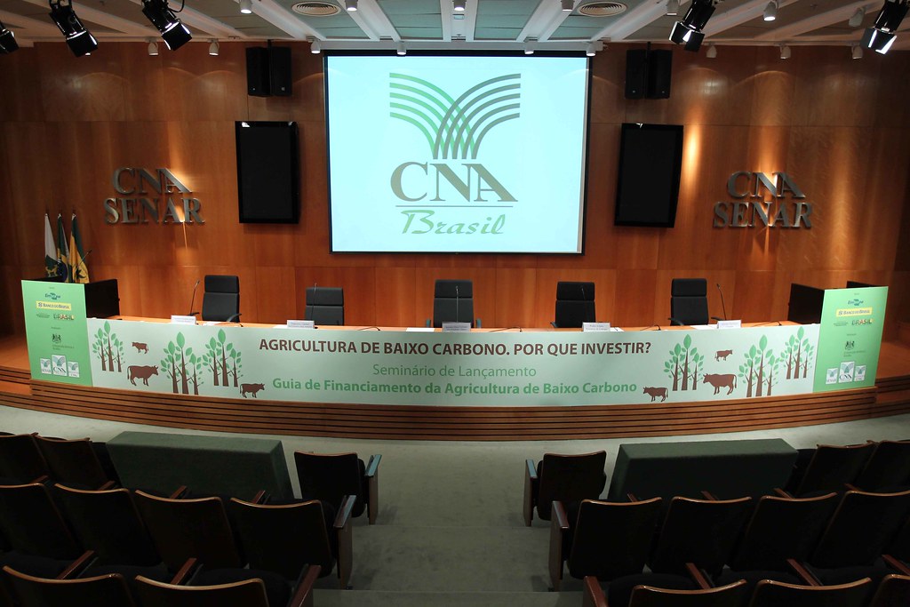 Confederação da Agricultura e Pecuária do Brasil (CNA)